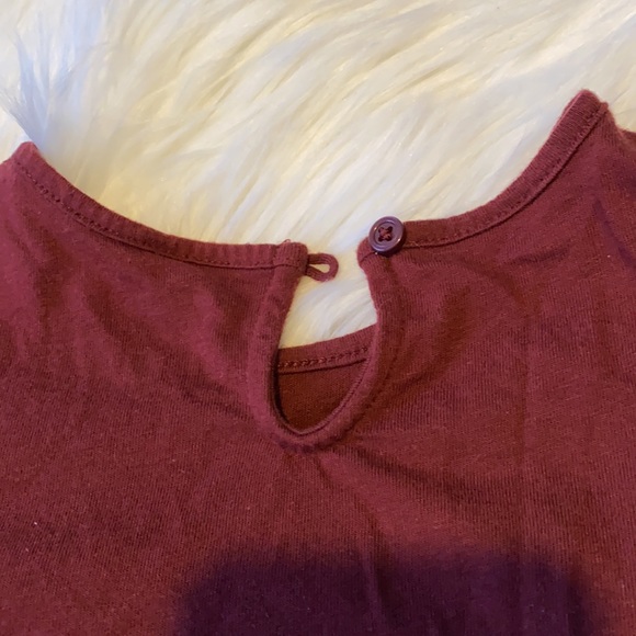 Blouse for your little girls color burgundy  from Old Navy perfect for 2T 😍❤️ - Picture 7 of 7